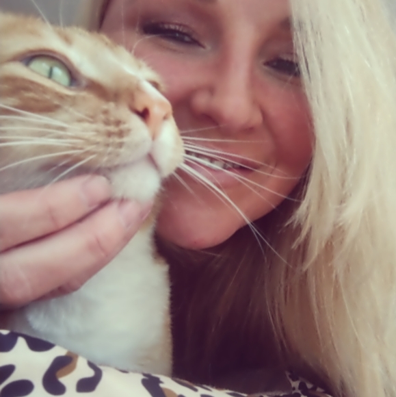 Meet your Posher, Jaime - Picture 8 of 15